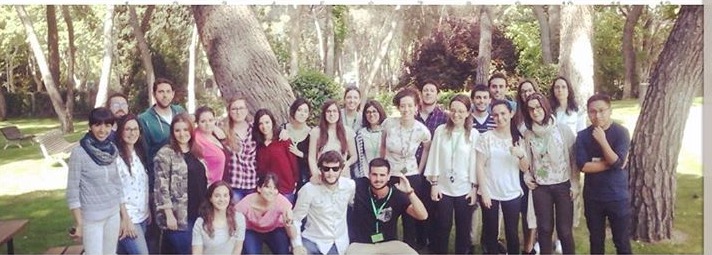 GENERATION FAMILY FullSizeRender (1)